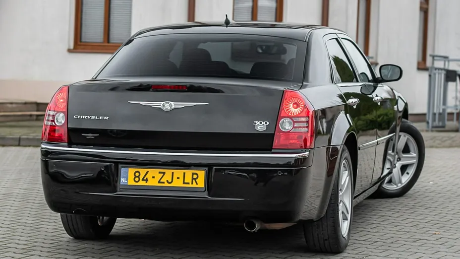 CHRYSLER 300 C -