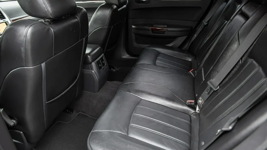 CHRYSLER 300 C -