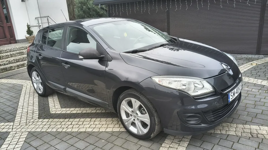 RENAULT Megane -