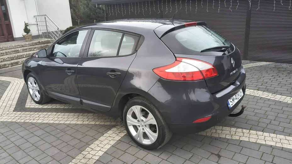 RENAULT Megane -