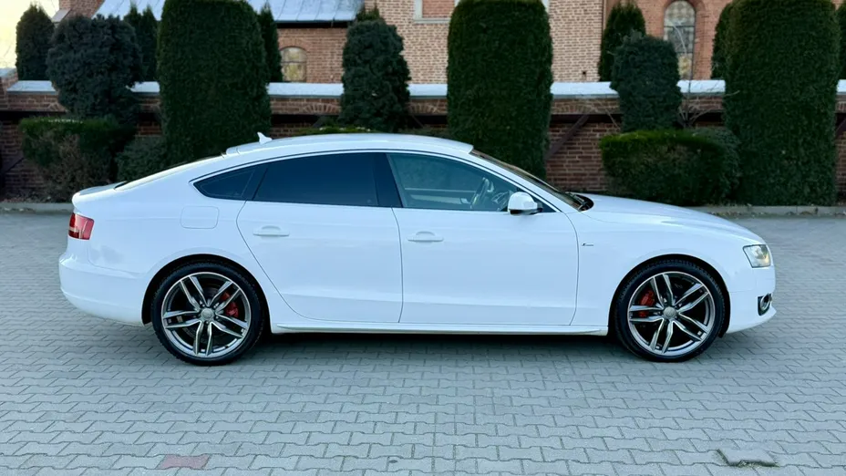 AUDI A5 -
