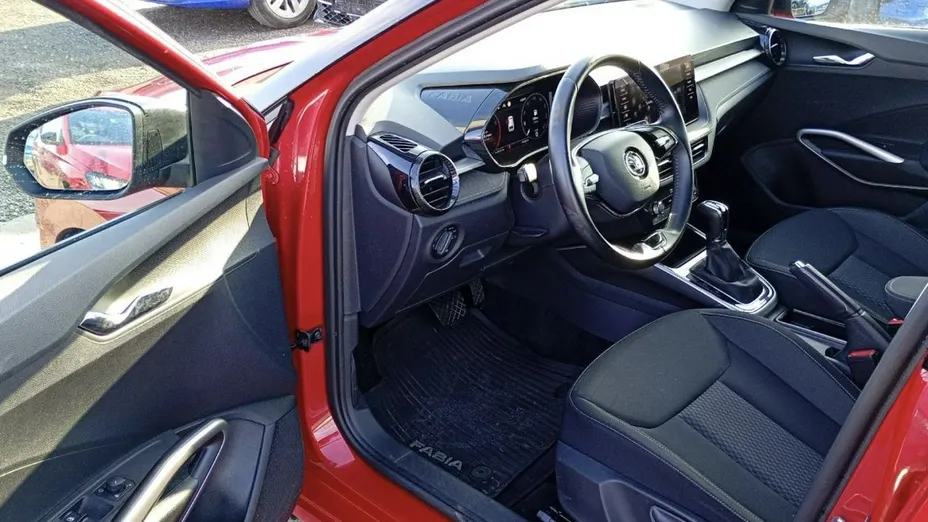 SKODA Fabia -