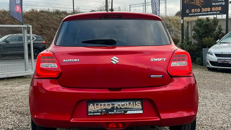 SUZUKI Swift -