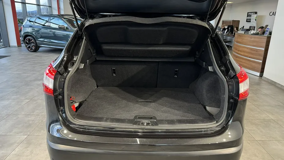 NISSAN Qashqai Qashqai 1.6 360