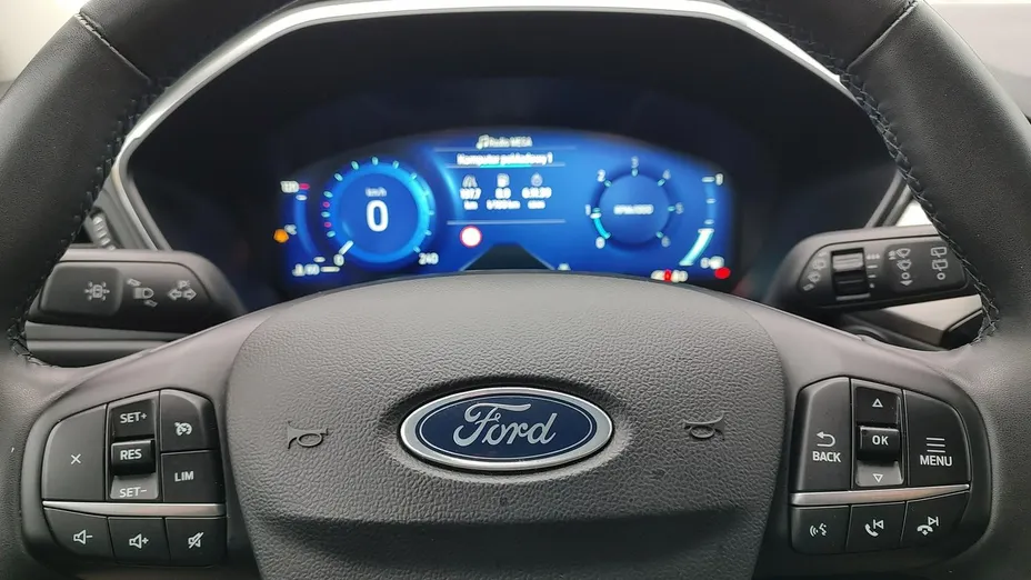 FORD Kuga -