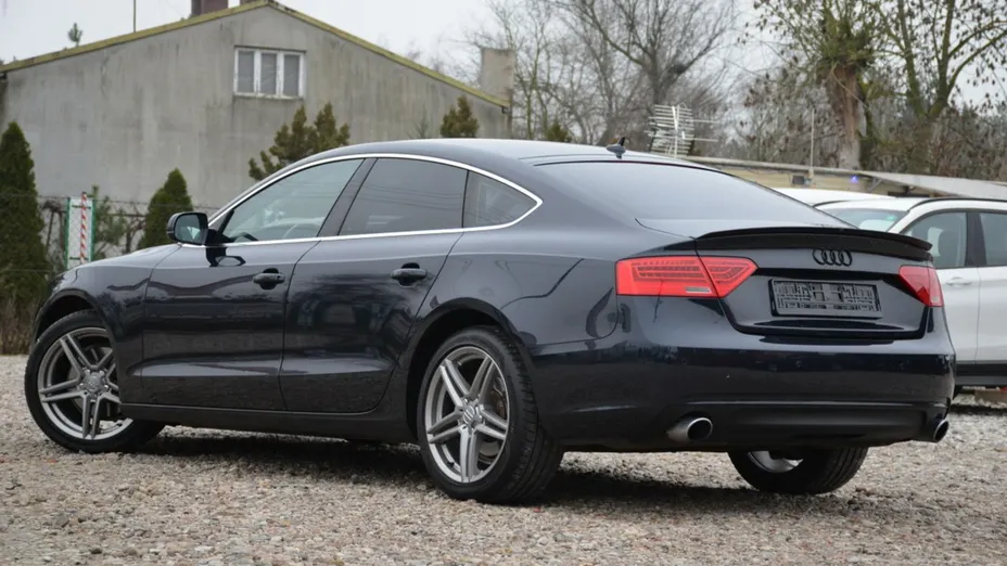 AUDI A5 -