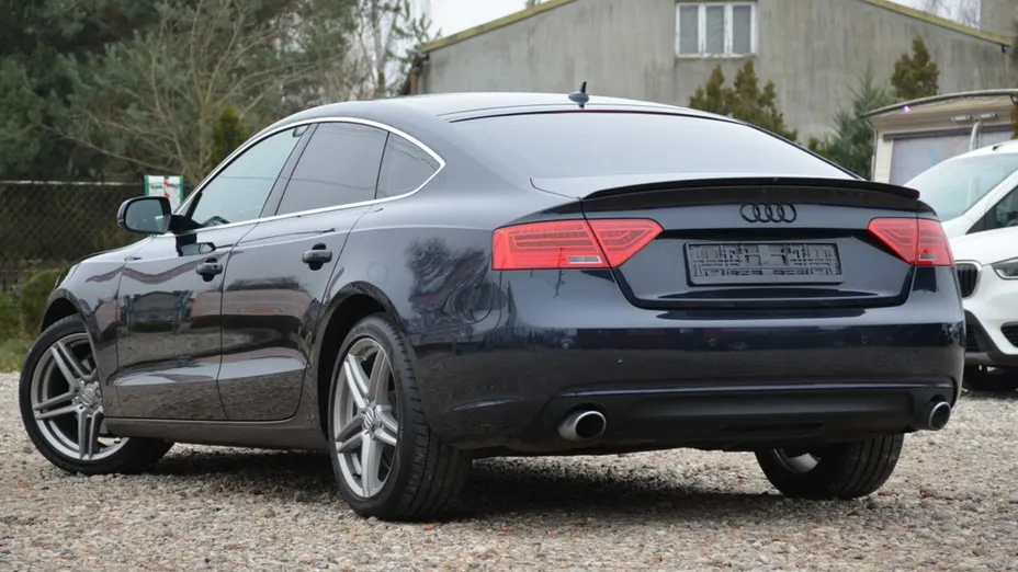 AUDI A5 -