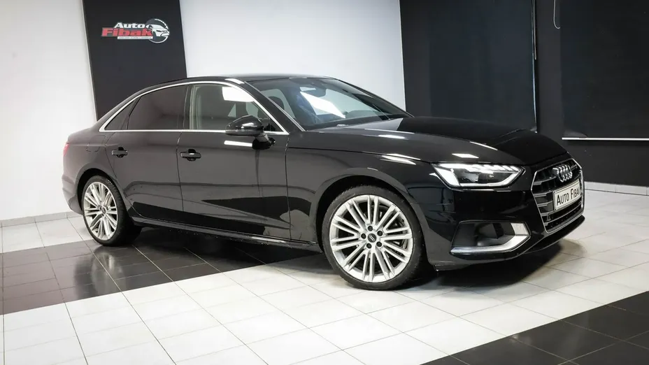 AUDI A4 -