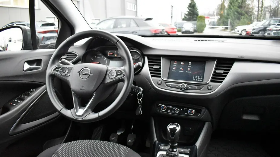 OPEL Crossland X -