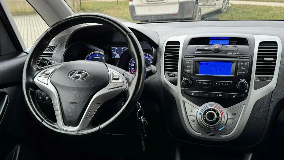 HYUNDAI ix20 -