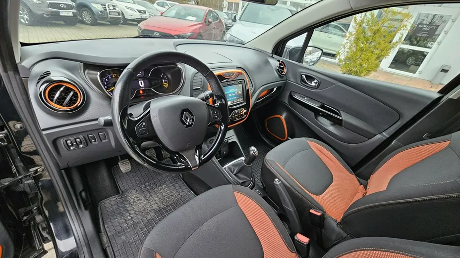 RENAULT Captur -