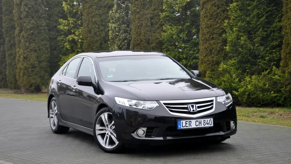 HONDA Accord -