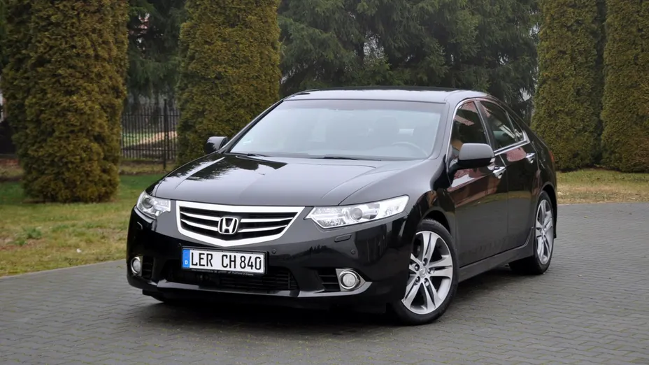 HONDA Accord -