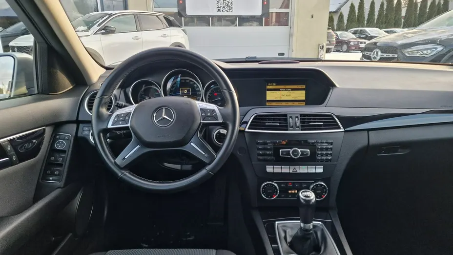 MERCEDES-BENZ C Klasa -