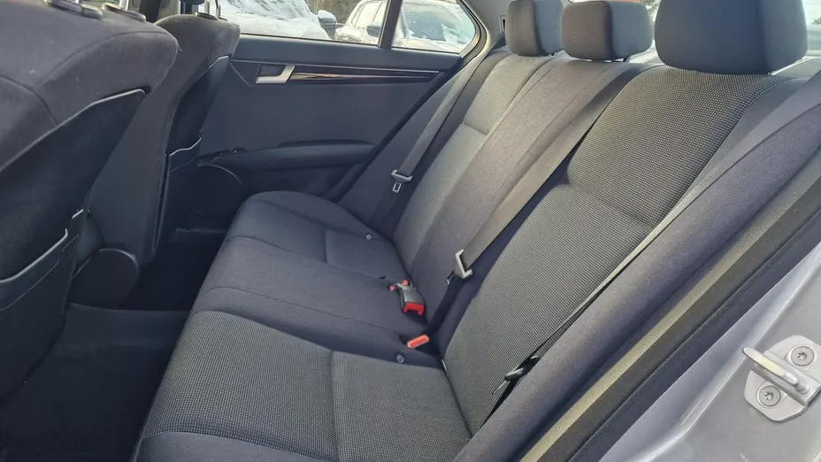 MERCEDES-BENZ C Klasa -