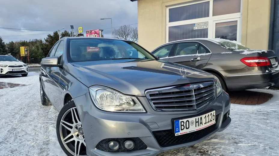 MERCEDES-BENZ C Klasa -