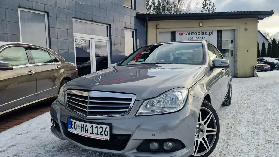 MERCEDES-BENZ C Klasa -