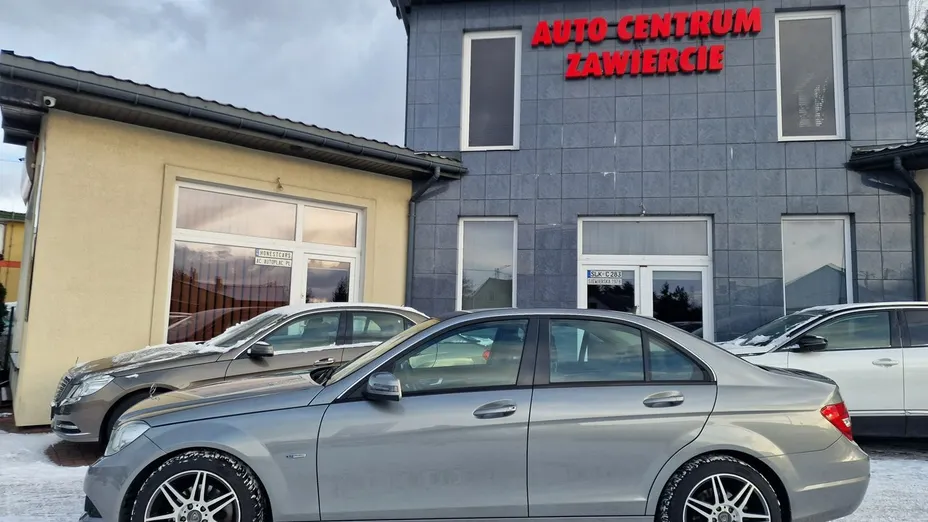 MERCEDES-BENZ C Klasa -