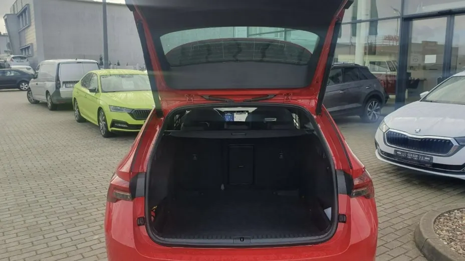SKODA Octavia -