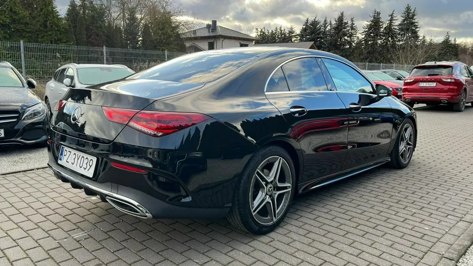 MERCEDES-BENZ CLA -
