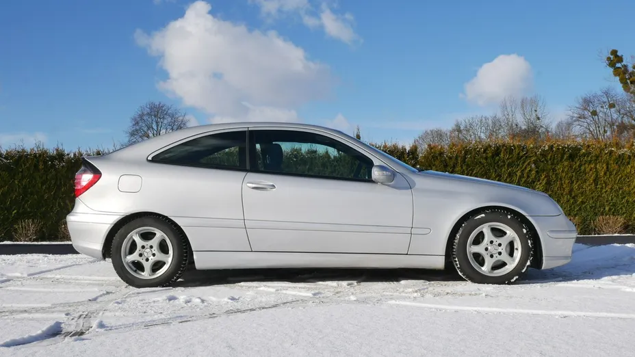MERCEDES-BENZ C Klasa -