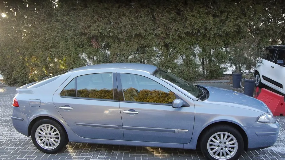RENAULT Laguna -