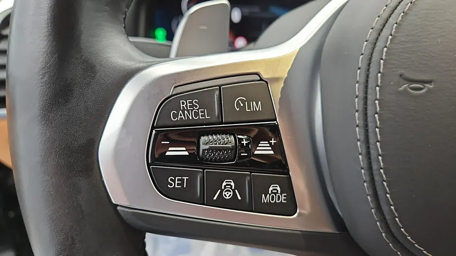 BMW Seria 8 -