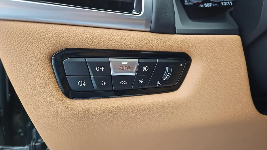 BMW Seria 8 -