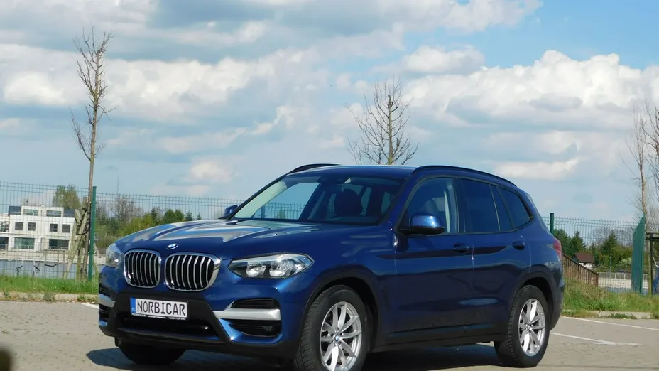 BMW X3 -