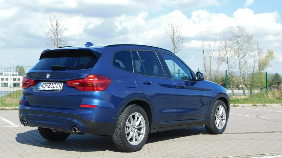 BMW X3 -