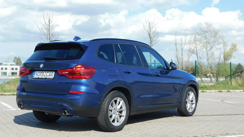 BMW X3 -