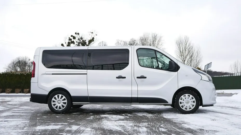 RENAULT Trafic -
