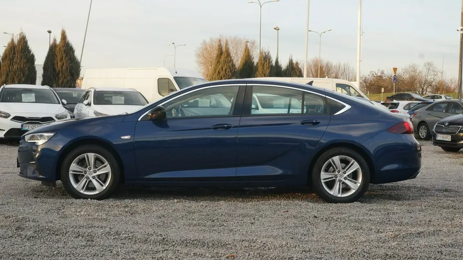 OPEL Insignia -