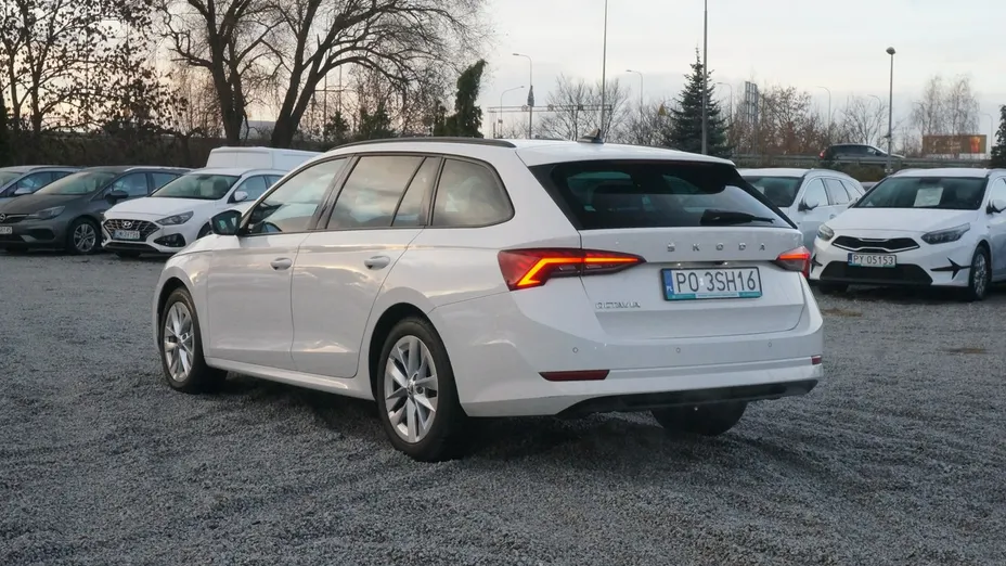 SKODA Octavia -