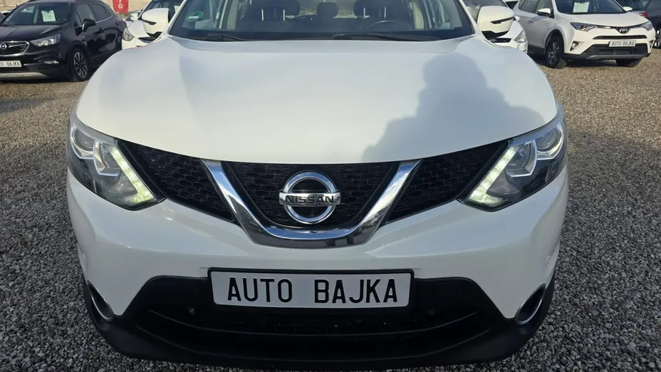 NISSAN Qashqai -
