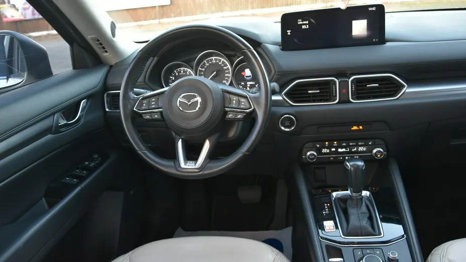MAZDA CX-5 -