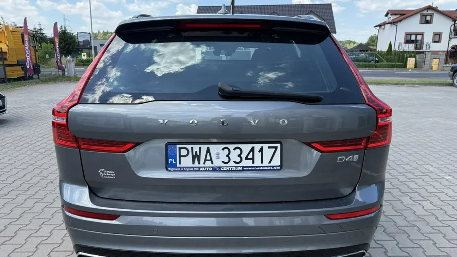 VOLVO XC60 -