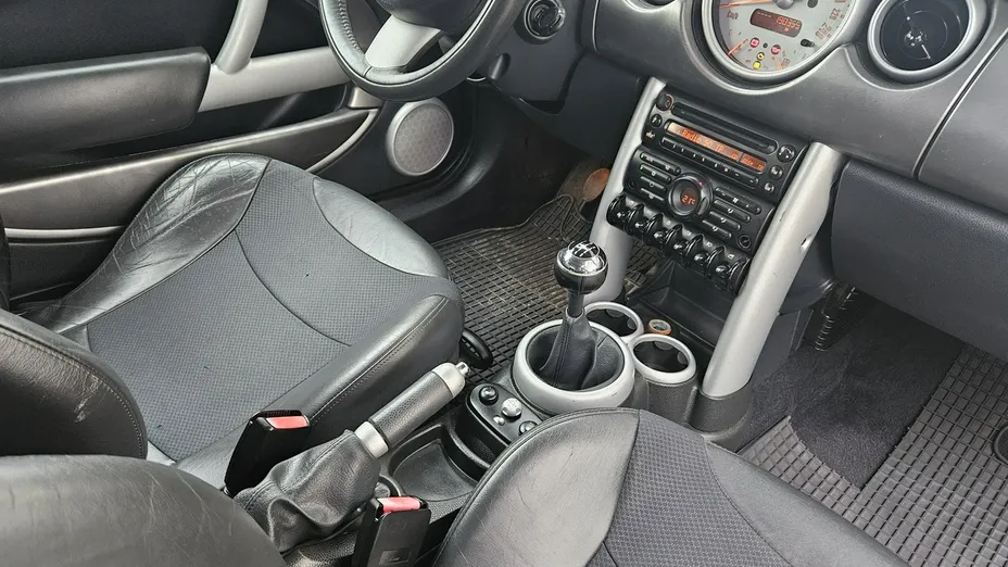 MINI Cooper -