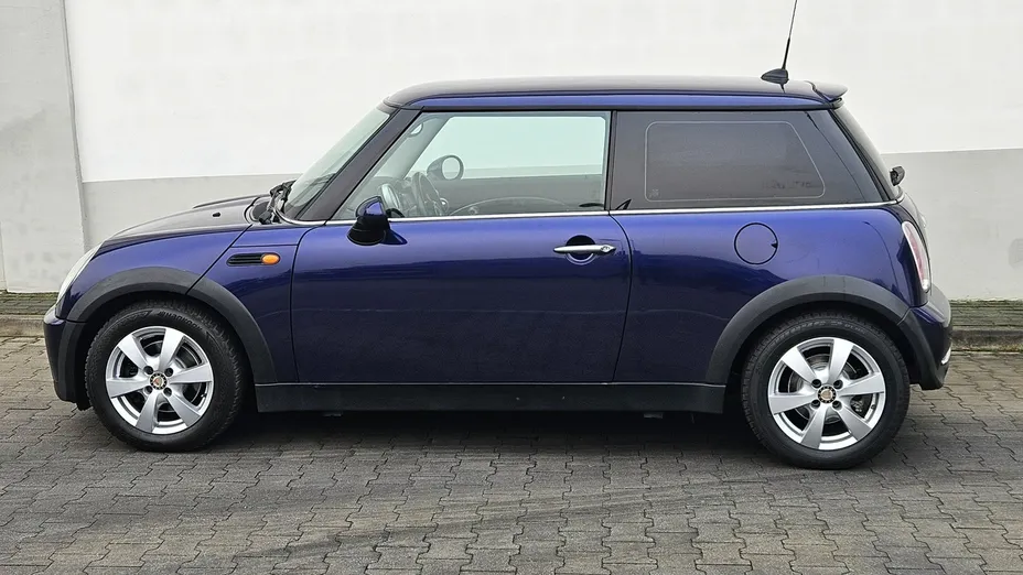 MINI Cooper -