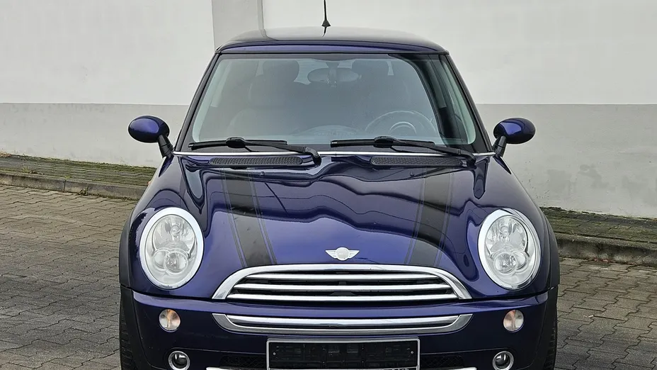 MINI Cooper -