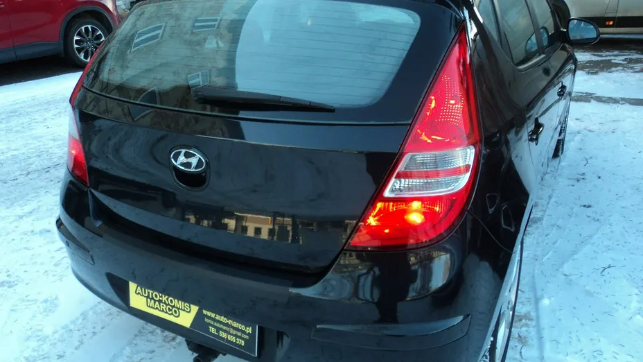 HYUNDAI i30 -