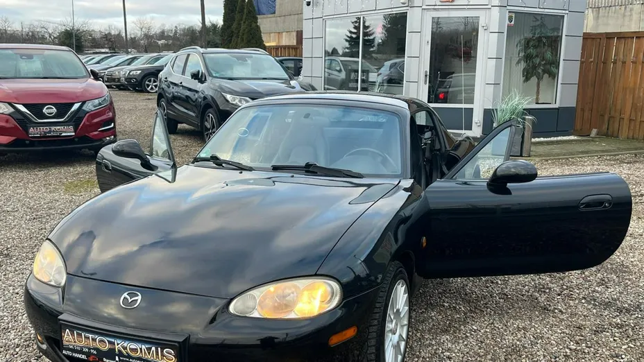 MAZDA MX-5 -