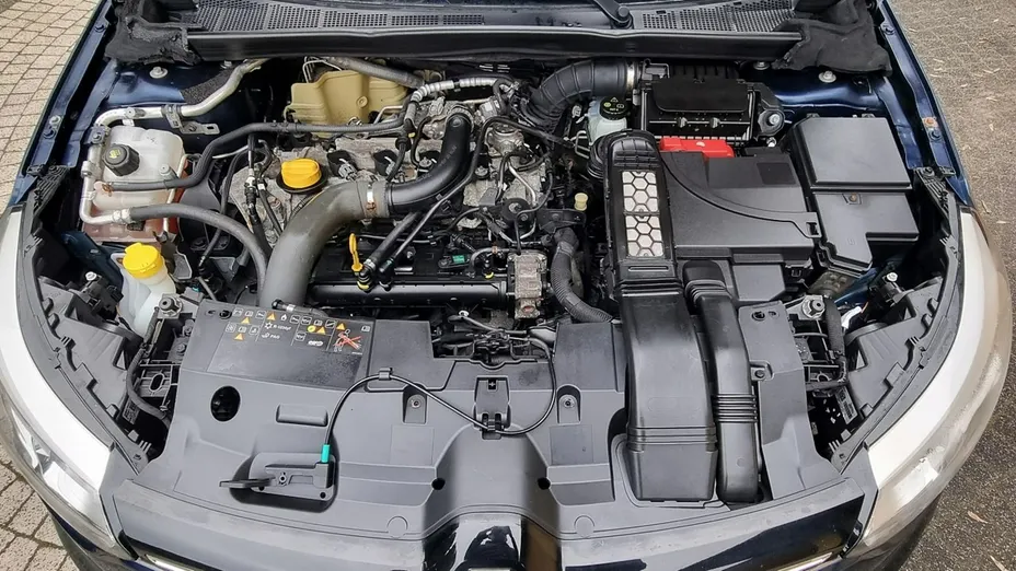 RENAULT Megane -