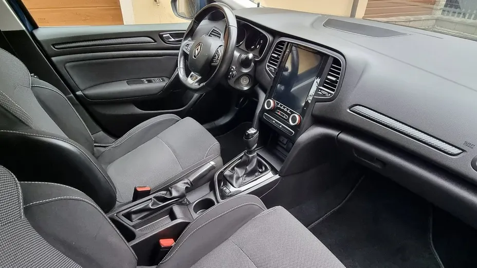 RENAULT Megane -