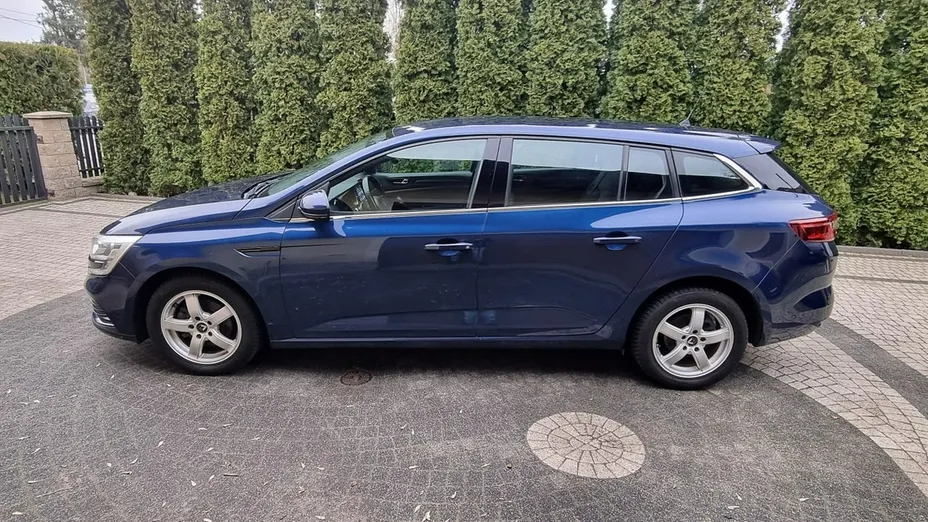 RENAULT Megane -