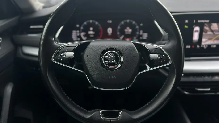 SKODA Octavia -