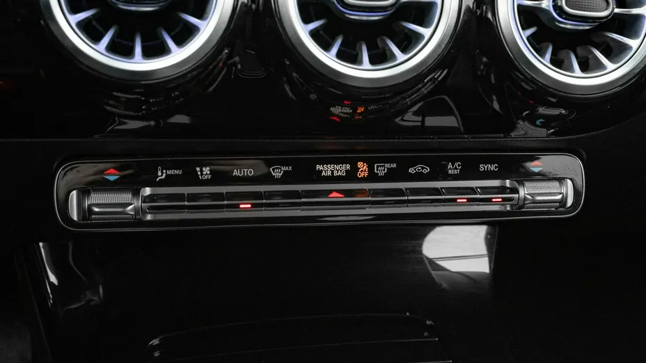 MERCEDES-BENZ A Klasa -