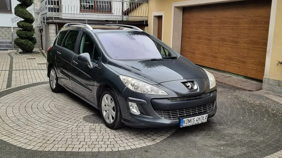 PEUGEOT 308 -