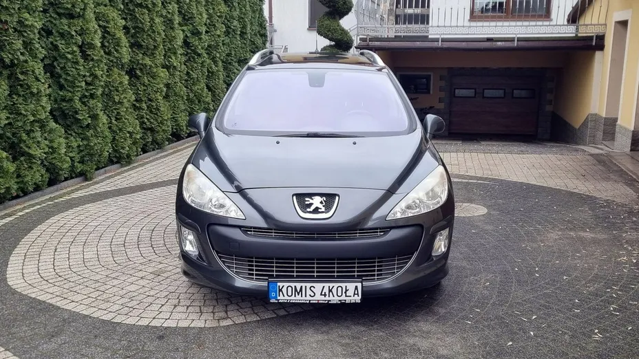 PEUGEOT 308 -