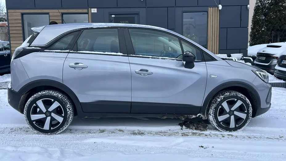 OPEL Crossland X -